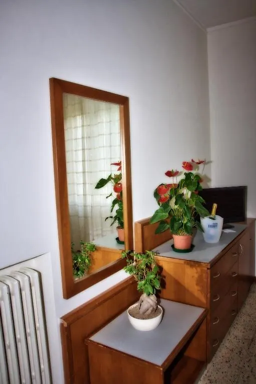 Hotel Quisisana Chianciano Terme 3*,